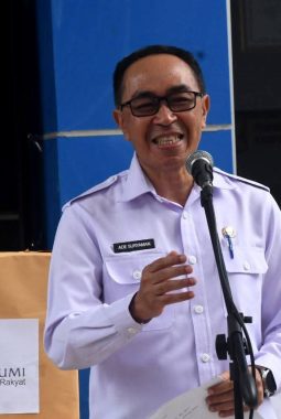 DPMPTSP GELAR GEBYAR NIB DAN LAUNCHING LAYANAN KEIMIGRASIAN DI MAL PELAYANAN PUBLIK