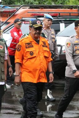 BUPATI HADIRI APEL KESIAPAN TANGGAP DARURAT BENCANA DI ALUN ALUN PALABUHANRATU
