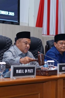 Rapat Paripurna  Dewan Perwakilan Rakyat Daerah Kabupaten Sukabumi  Ke-42 Tahun Sidang 2025