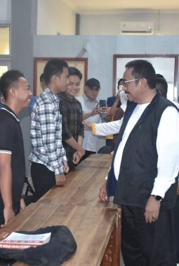 H. ASEP JAPAR PANTAU SELEKSI BEASISWA BUPATI SUKABUMI,” WUJUDKAN SDM UNGGUL GENERASI MASA DEPAN”