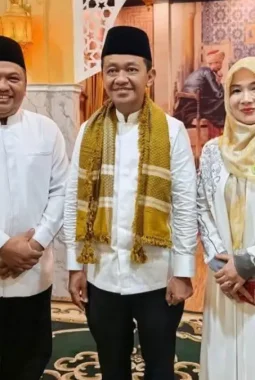 Dampingi Bahlil Lahadalia Safari Ramadan di Pesantren Azzainiyah, Ketua DPRD Sukabumi Dukung Akses Beasiswa LPDP untuk Santri
